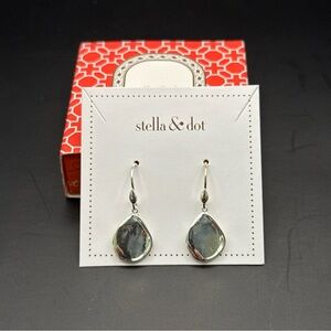 Stella & Dot Silver Amour Drop Earrings - Never Worn